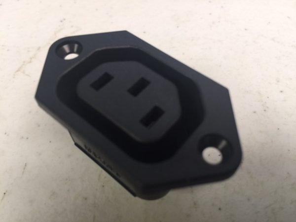 MOUSER ELECTRONICS 69366003200