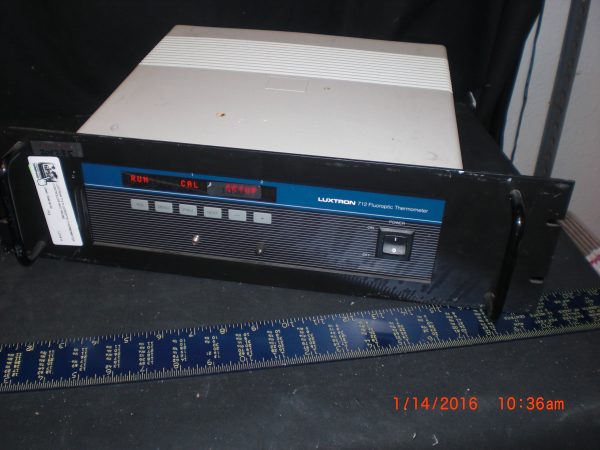 LUXTRON 712