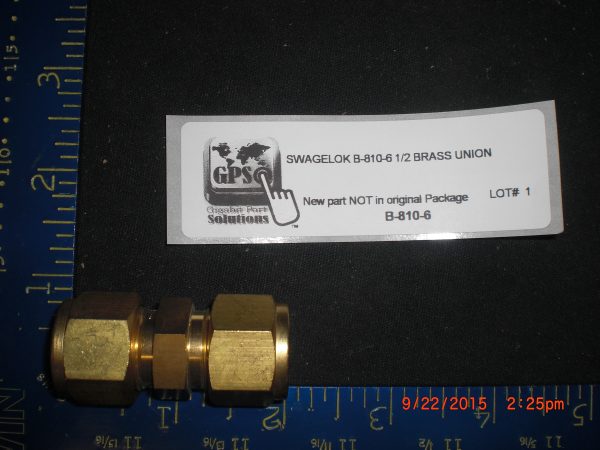 SWAGELOK B8106