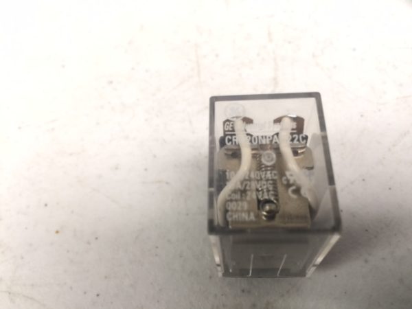 GE GENERAL EASTERN INSTRUMENTS CR420NPA022C - Image 2