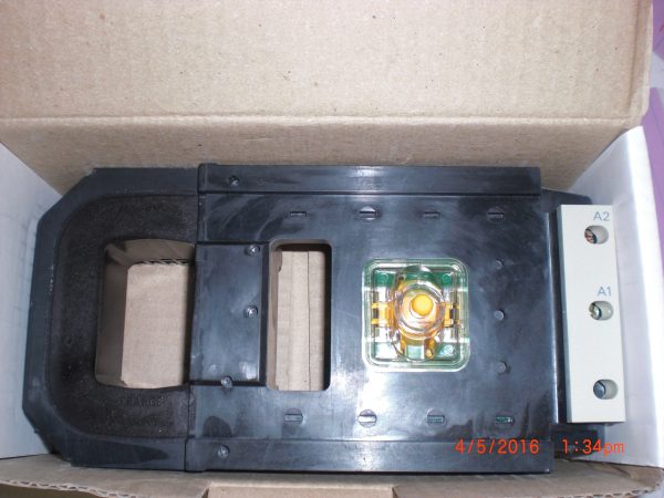 TELEMECANIQUE LX4FL440 - Image 2