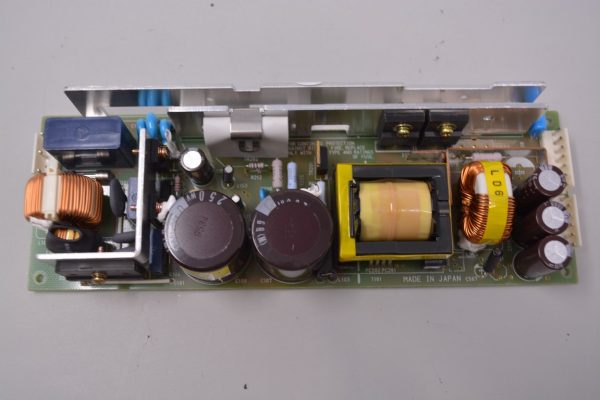 NIKON 4L0523