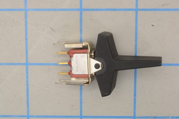 C&K COMPONENTS 7105J4ZQE2