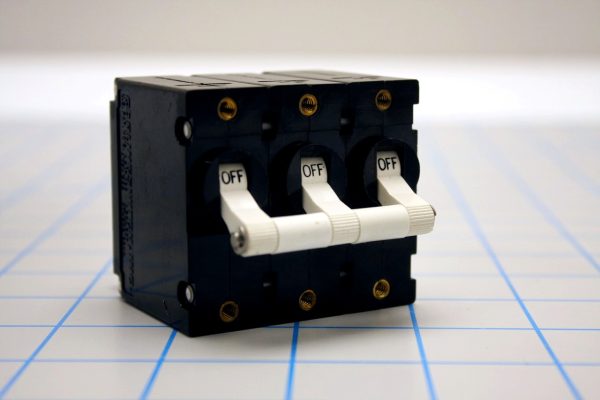 CARLING TECHNOLOGIES AA3B0246103B1C