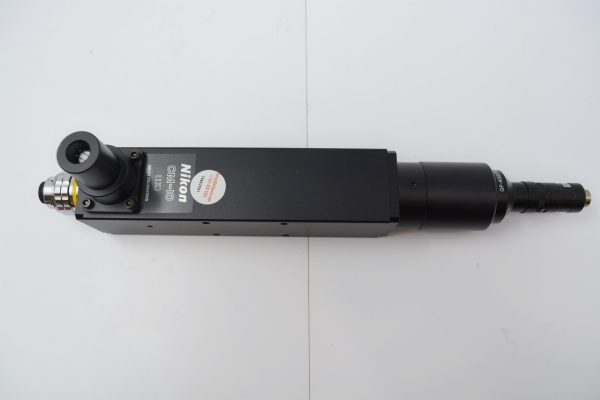 NIKON CM10