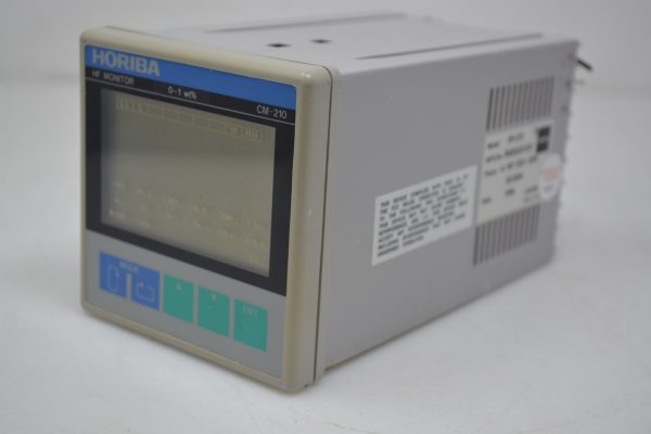 HORIBA STEC CM210
