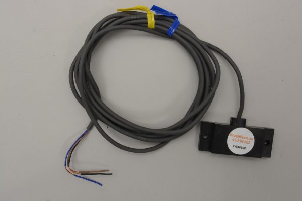 OMRON E2KF10MC2LOTOF4
