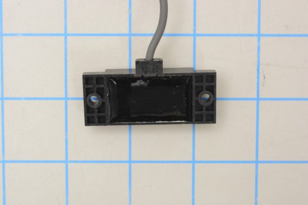 OMRON E2KF10MC2 - Image 3