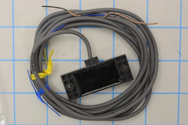 OMRON E2KF10MC2 - Image 5