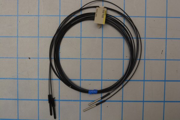 OMRON E32T22