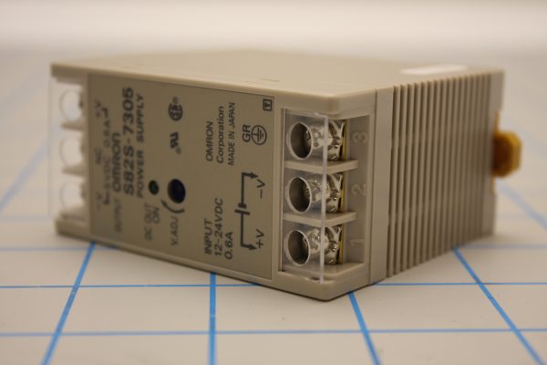 OMRON S82S7305LOTOF2