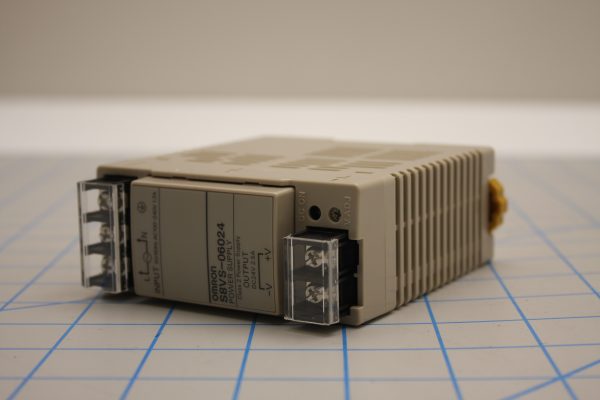 OMRON S8VS06024