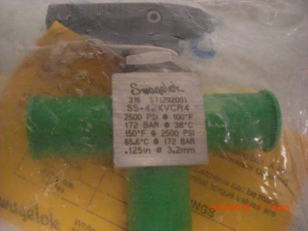 SWAGELOK SS42XVCR4 - Image 2
