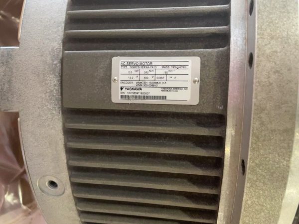 YASKAWA ELECTRIC SGMCS3ERXAYA13 - Image 2